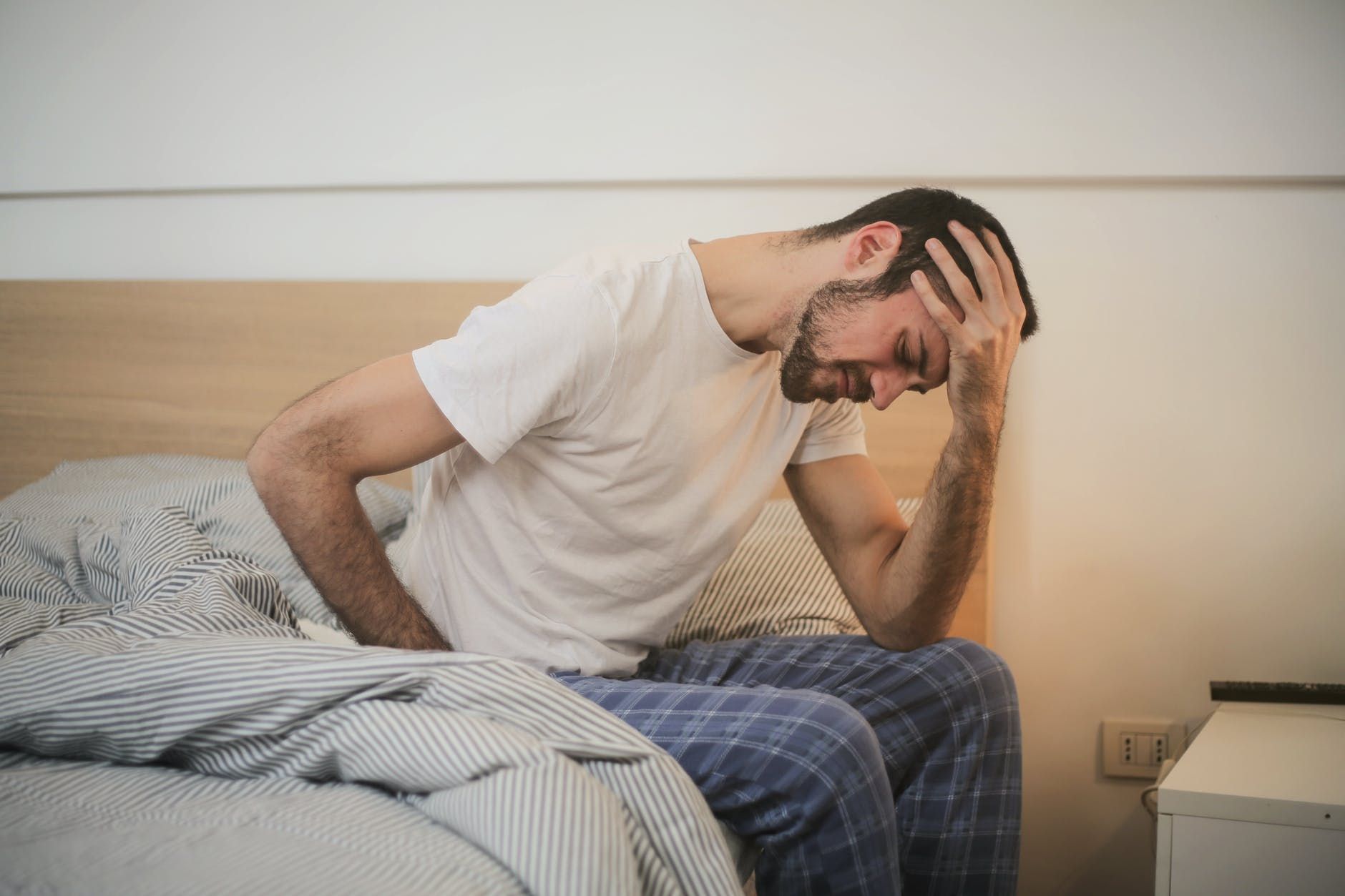 Когнитивно-поведенческая терапия может уменьшить поствирусную усталость после COVID-19: исследование