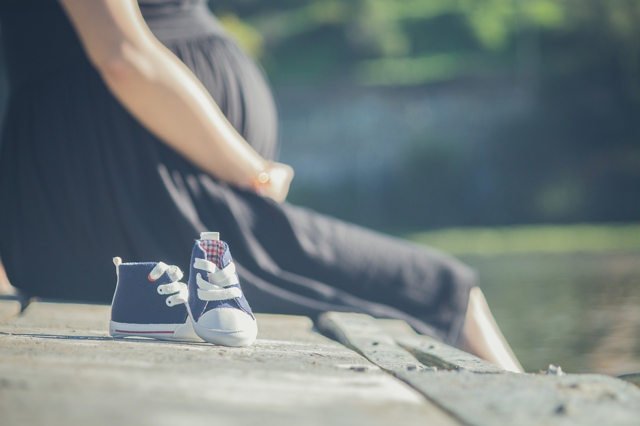 Utilisation d'acétaminophène pendant la grossesse liée à des retards de langage dans la petite enfance : étude