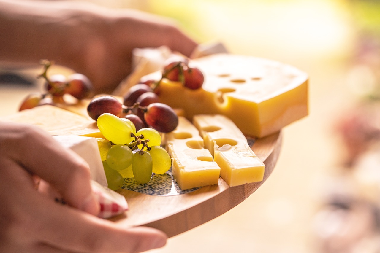 Les Américains mangent quotidiennement un repas supplémentaire en grignotant ; Les collations représentent près du quart de l’apport calorique quotidien